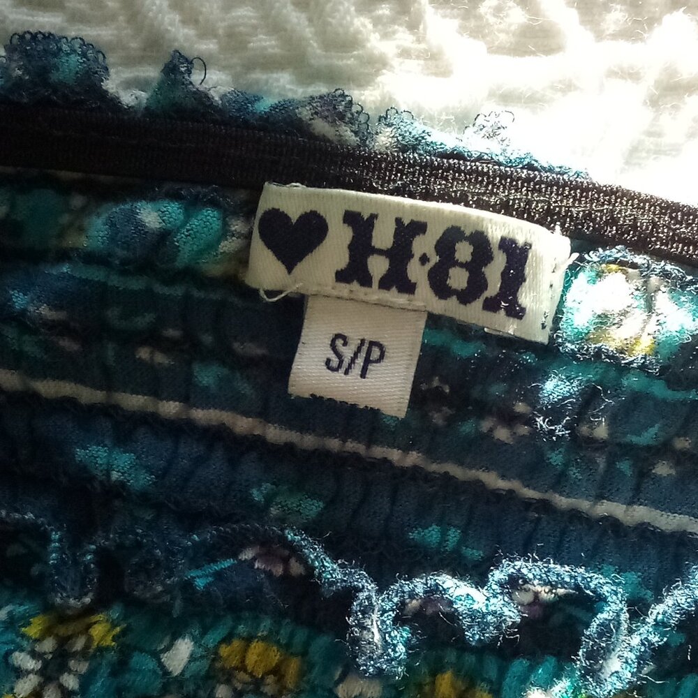 Sunsuit - Picture 5 of 6